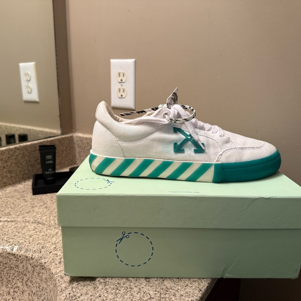 Off-White White and Green Canvas Sneakers